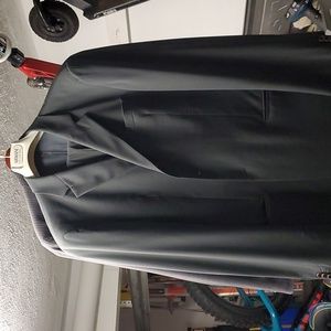 Armani Size 42R Gray 2 piece suit